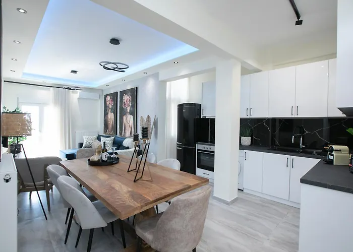 Latomeiou 3 Luxury Apartment
